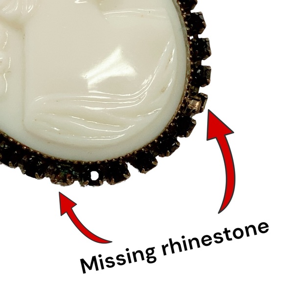 Vintage Oval Cameo Soft Black Rhinestone Frame Pin Brooch - Picture 7 of 8